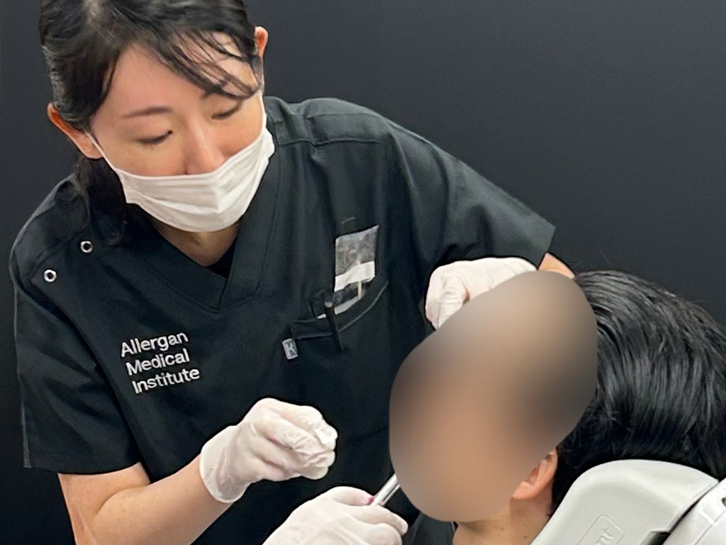 アラガン社認定クリニカルトレーナー：山本しおり院長